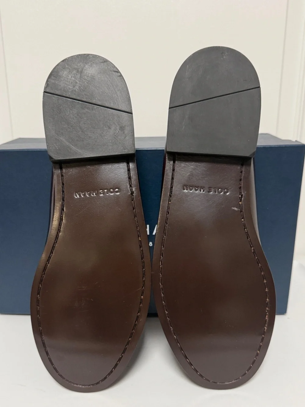 New Cole Haan Men’s Burgundy Pinch Tassel Loafers
